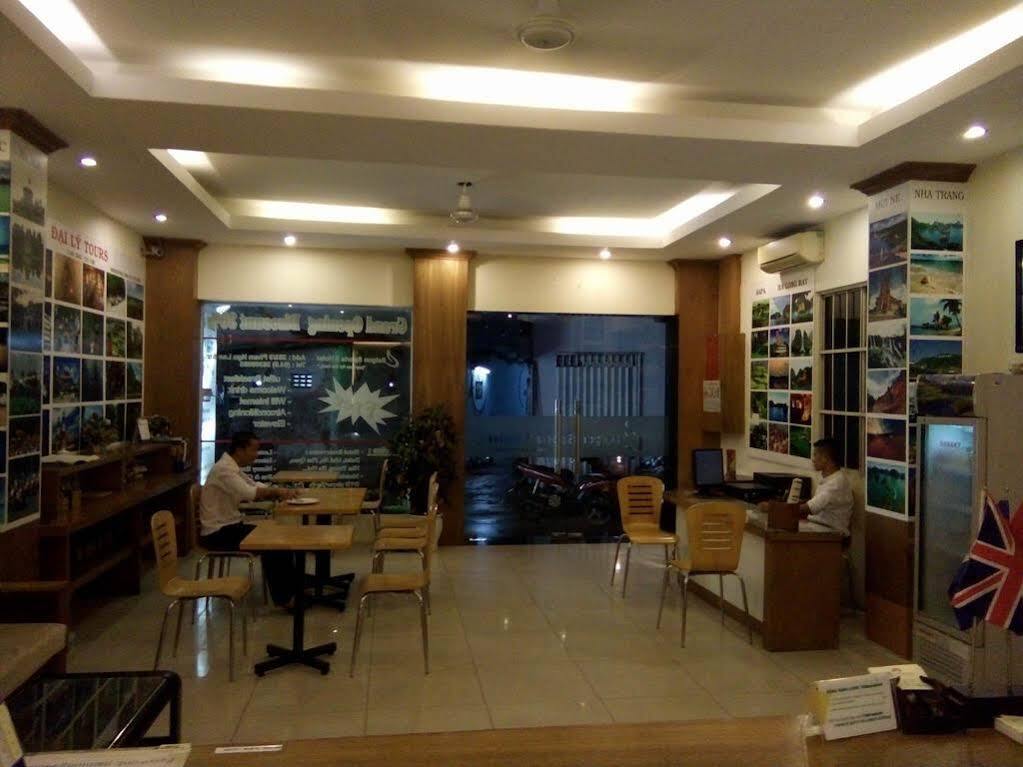 Hotel RedDoorz @ Pham Ngu Lao Street 3 Ho-Chi-Minh-Stadt Exterior foto